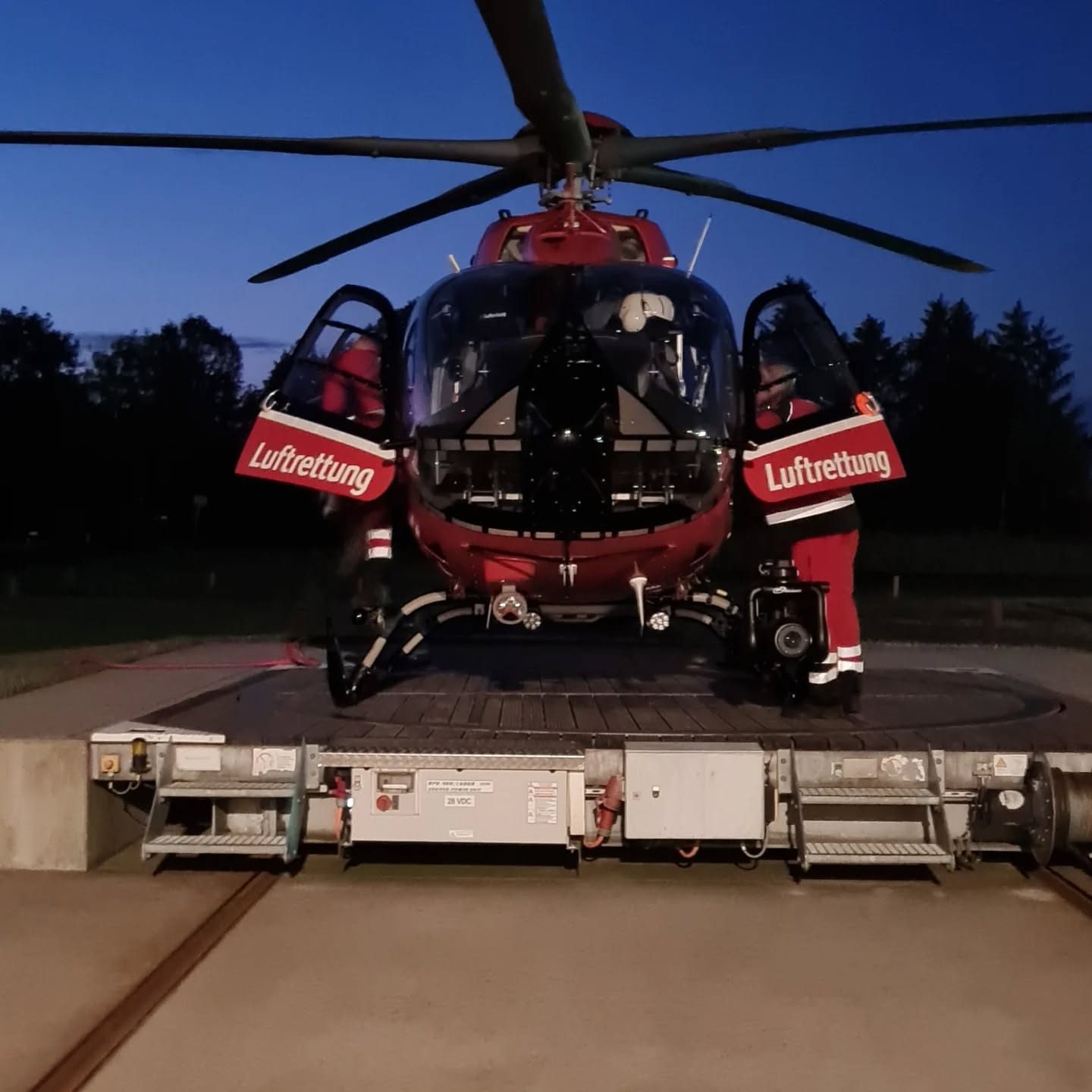 Besuch bei der DRF Luftrettung in Niebüll